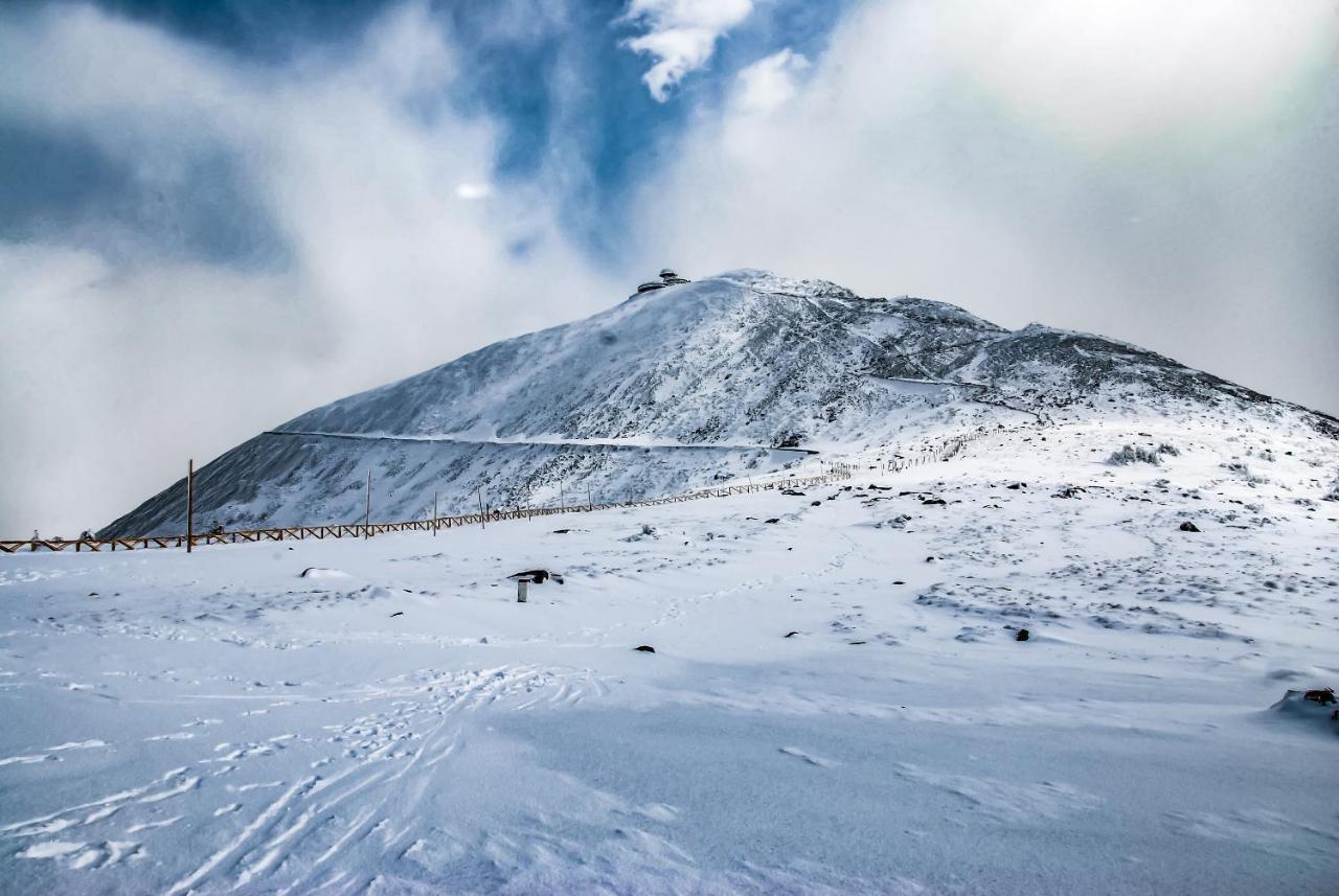 Horská chata Milíře Pec pod Snezkou Exterior foto